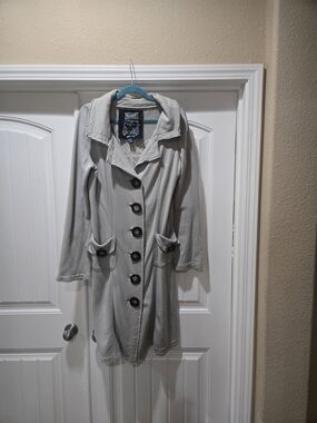 Millard Fillmore Light Sage color Womens Coat with Button Front Size M EUC